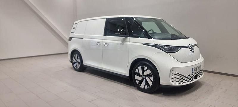Vit (candyvit) Begagnad 2024 VW ID. Buzz SE Van | 519 000 kr (Superpris) - Bild 1/4