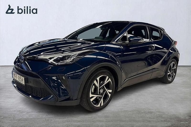 Blå Begagnad 2023 Toyota C-HR Edition SUV | 309 900 kr - Bild 1/3