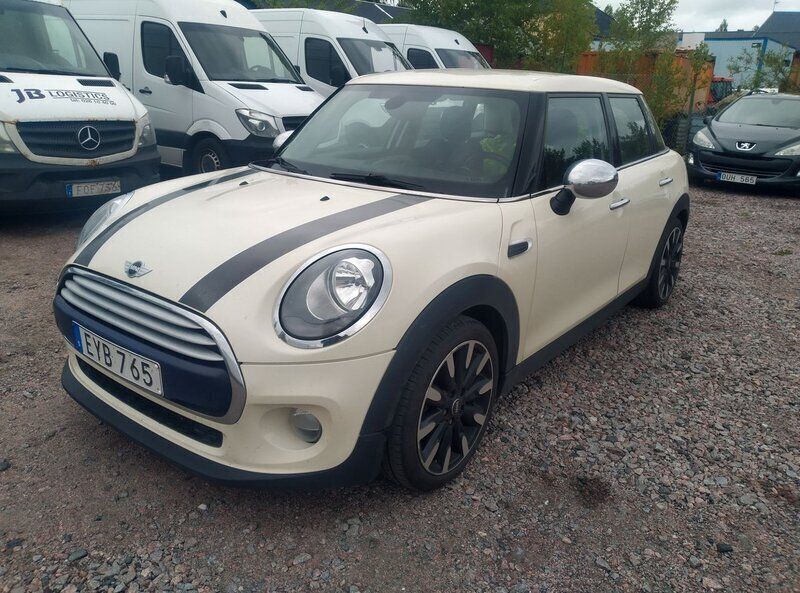 Vit Begagnad 2015 Mini Cooper Halvkombi | 89 500 kr (Dyr) - Bild 1/4
