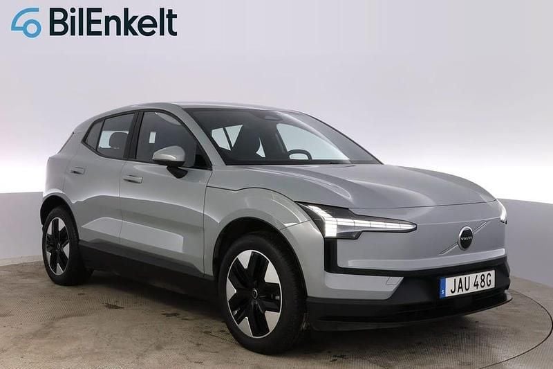 Begagnad Volvo EX30 Core 200 kW (272 HK) 2024 Grå SUV