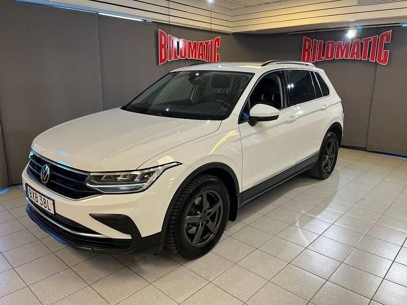 Begagnad VW Tiguan 150 HK (110 kW) 2023 Vit SUV