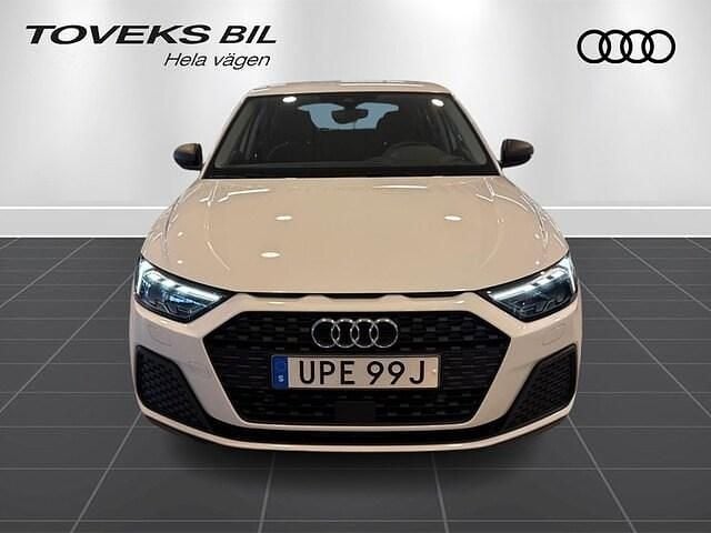Begagnad Audi A1 Sportback Proline 110 HK (80 kW) 2022 Vit (cortinavit) Halvkombi