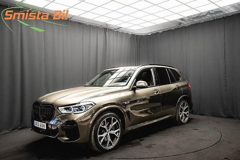 Begagnad BMW X5 M Sport 286 HK (210 kW) 2023 Ljusbrun SUV
