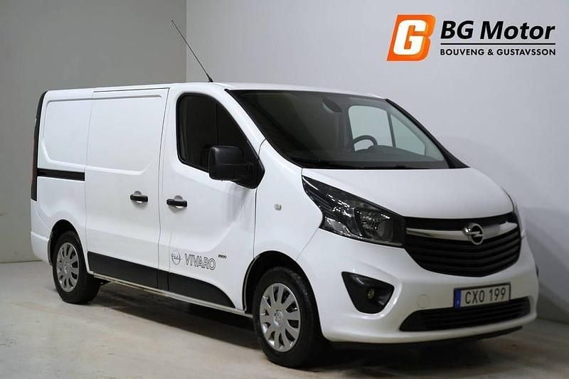 Begagnad Opel Vivaro 125 HK (91 kW) 2017 Vit Minibuss
