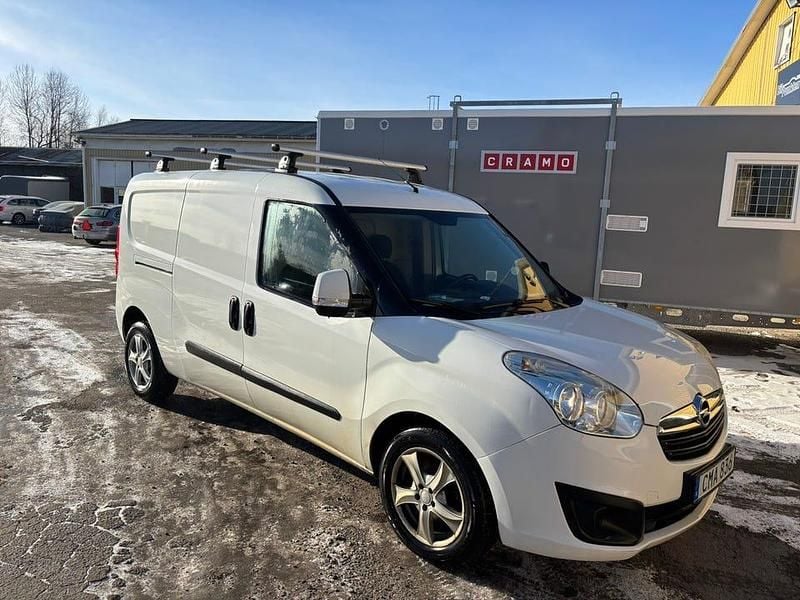 Begagnad Opel Combo 2017 Minibuss