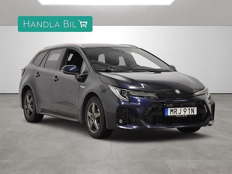 Begagnad Suzuki Swace 122 HK (89 kW) 2021 Blå Kombi