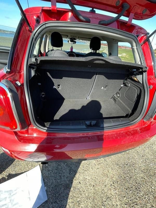 Begagnad Mini ONE 102 HK (75 kW) 2016 Halvkombi