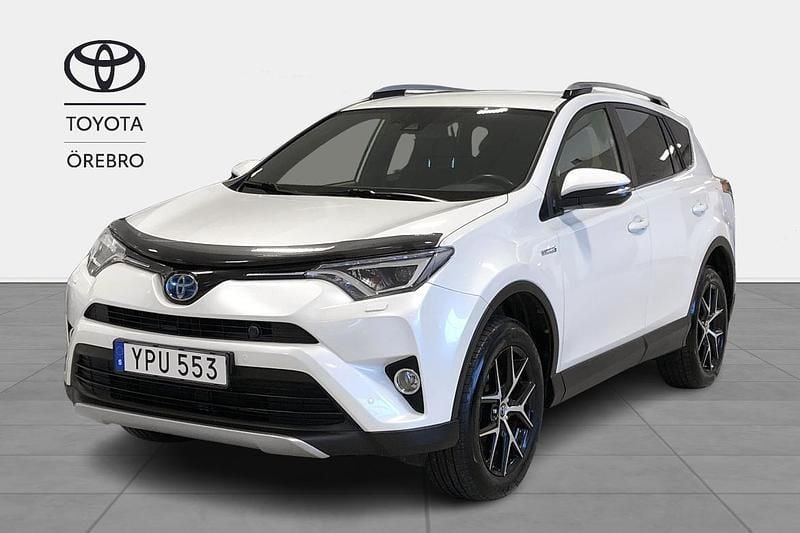 Vit Begagnad 2017 Toyota RAV4 Hybrid Active SUV | 214 900 kr (Marknadspris) - Bild 1/3