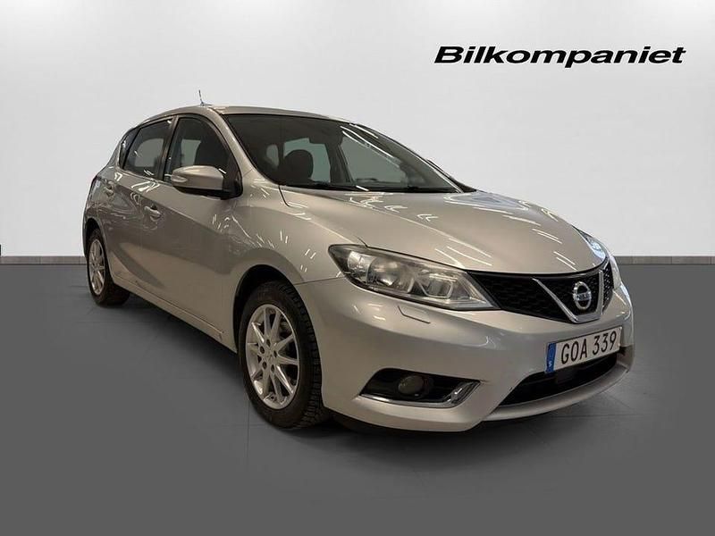 Begagnad Nissan Pulsar 116 HK (85 kW) 2015 Silver Halvkombi
