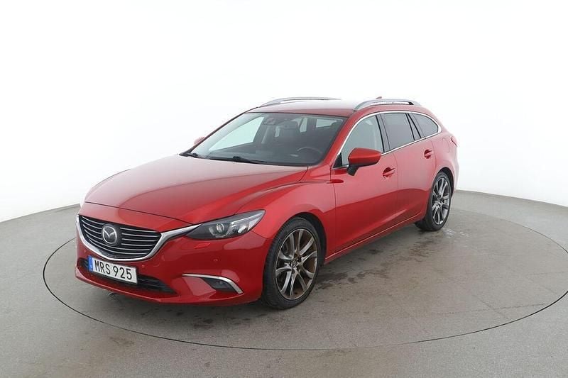 Röd Begagnad 2015 Mazda 6 Optimum Kombi | 137 000 kr (Bra pris) - Bild 1/3