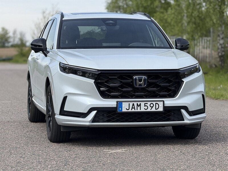 Silver Begagnad 2023 Honda CR-V SUV | 478 500 kr (Bra pris) - Bild 1/4