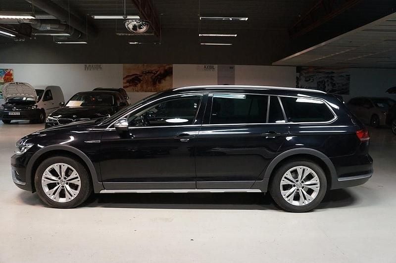 Begagnad VW Passat Alltrack 190 HK (139 kW) 2018 Svart Kombi