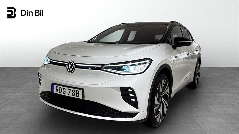 Vit Begagnad 2024 VW ID.4 GTX SUV | 629 900 kr - Bild 1/4