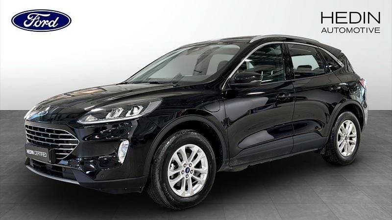 Svart (grey) Begagnad 2022 Ford Kuga Titanium SUV | 244 900 kr (Marknadspris) - Bild 1/4