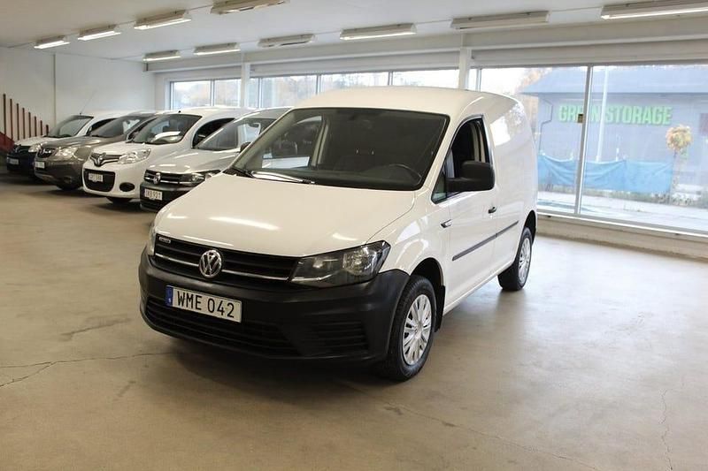 Begagnad VW Caddy 122 HK (89 kW) 2018 Vit Minibuss