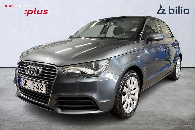 Grå Begagnad 2014 Audi A1 Sportback Halvkombi | 89 000 kr (Marknadspris) - Bild 1/3