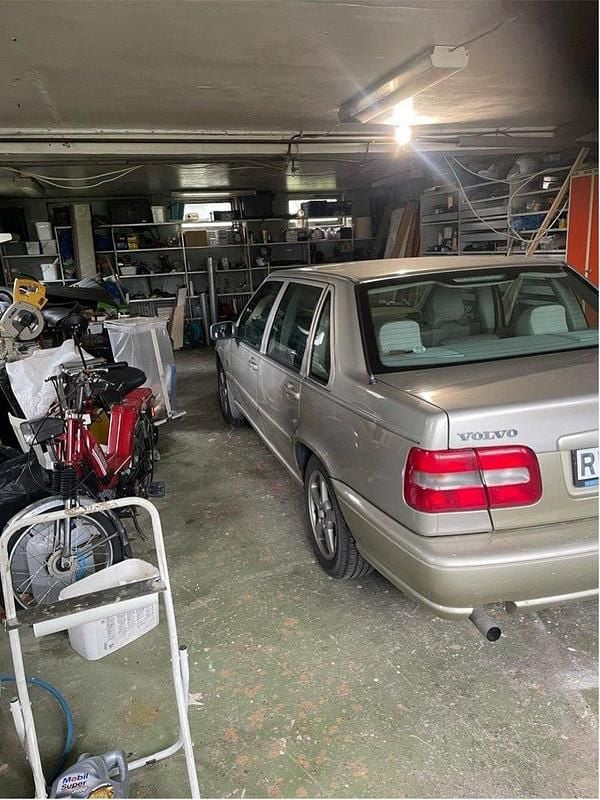 Grön Begagnad 2000 Volvo S70 Sedan | 13 000 kr (Bra pris) - Bild 1/4