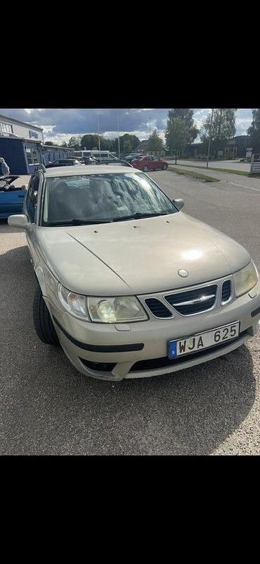 Begagnad 2005 Saab 9-5 Aero Kombi | 17 500 kr (Marknadspris) - Bild 1/4