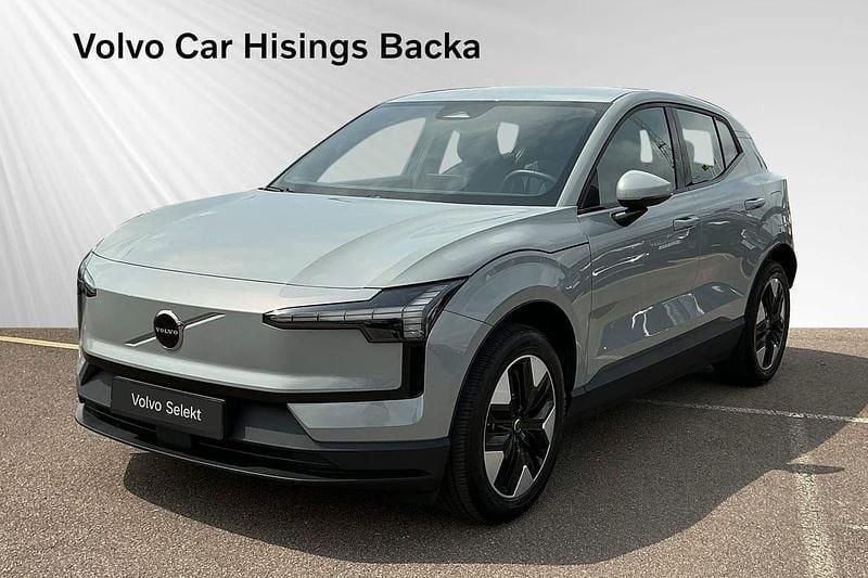 Grå Begagnad 2024 Volvo EX30 Core SUV | 345 900 kr - Bild 1/1