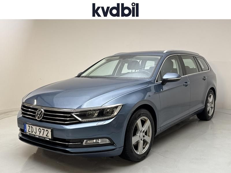 Blå Begagnad 2018 VW Passat | 166 000 kr - Bild 1/3