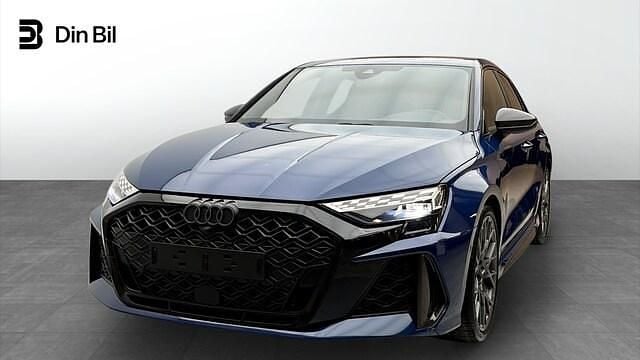 Begagnad Audi RS3 Sportback 400 HK (294 kW) 2024 Blå Halvkombi