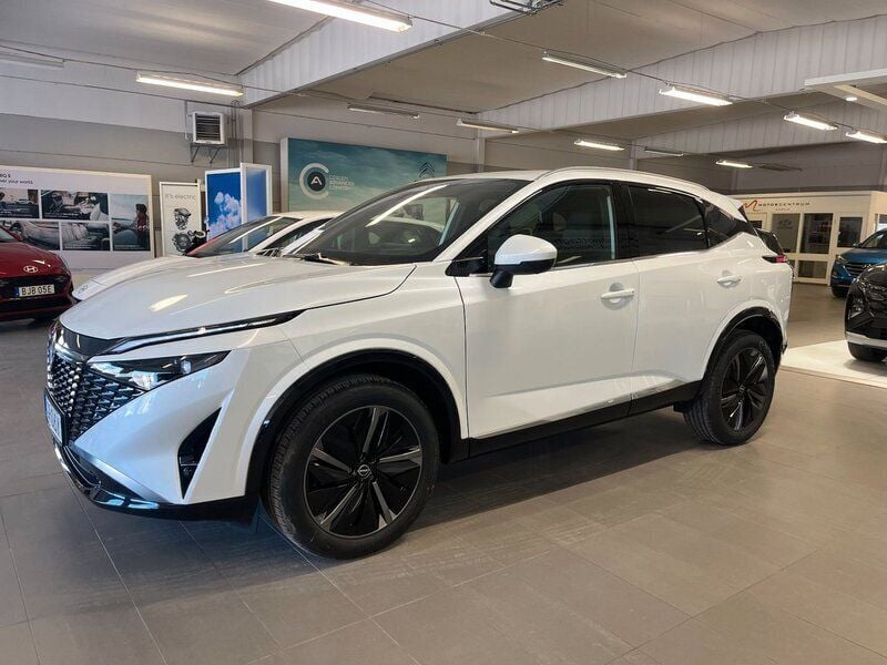 Begagnad 2025 Nissan Qashqai Tekna SUV | 359 900 kr - Bild 1/4