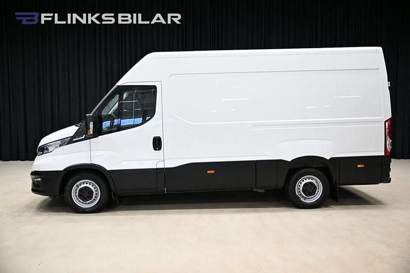 Begagnad Iveco Daily 136 HK (100 kW) 2023 Vit