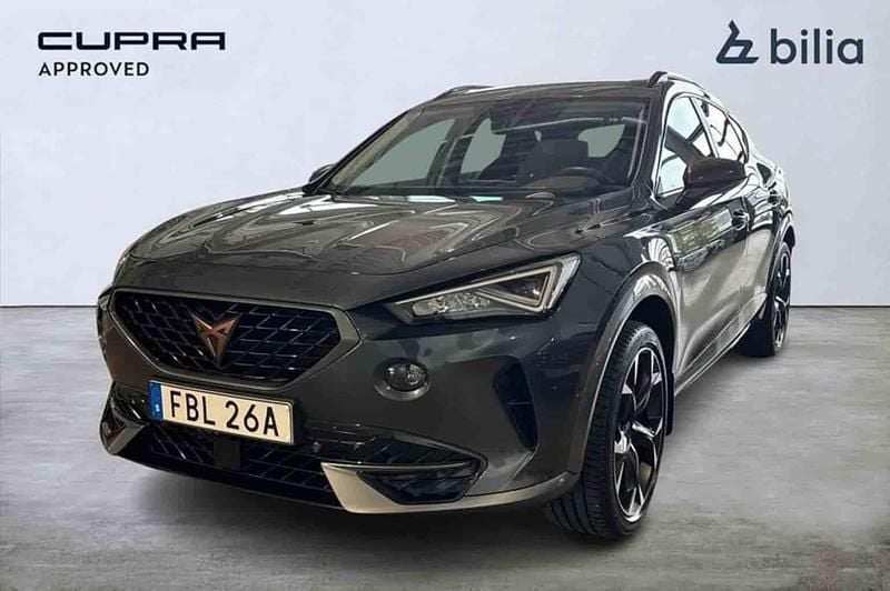 Grå Begagnad 2023 Cupra Formentor SUV | 269 900 kr (Marknadspris) - Bild 1/1