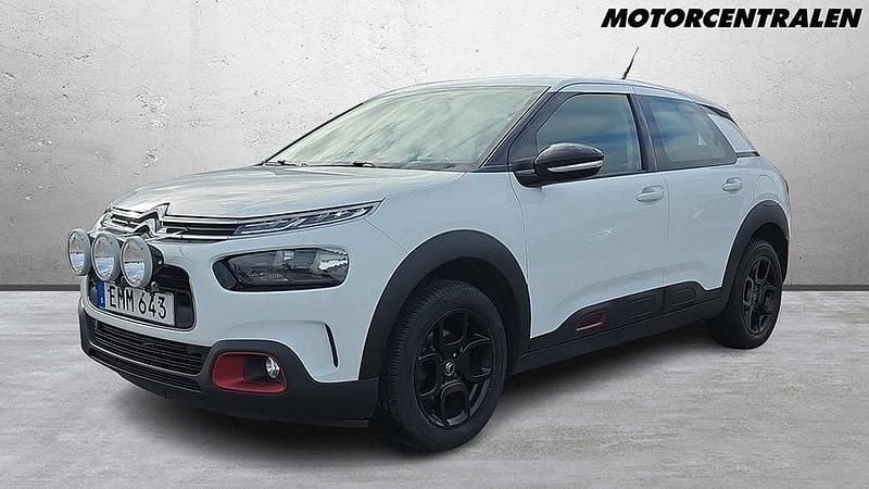 Vit Begagnad 2018 Citroën C4 Cactus Halvkombi | 109 000 kr (Marknadspris) - Bild 1/4