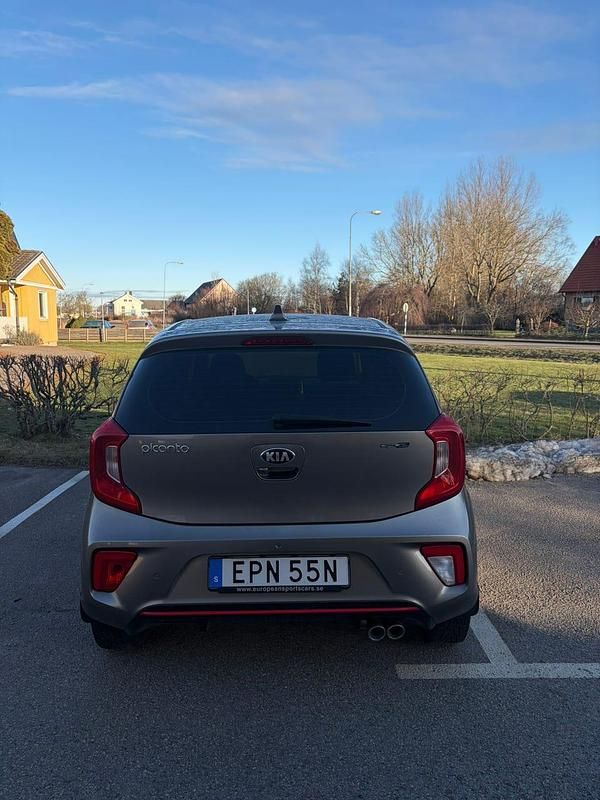 Begagnad Kia Picanto 100 HK (73 kW) 2019 Halvkombi