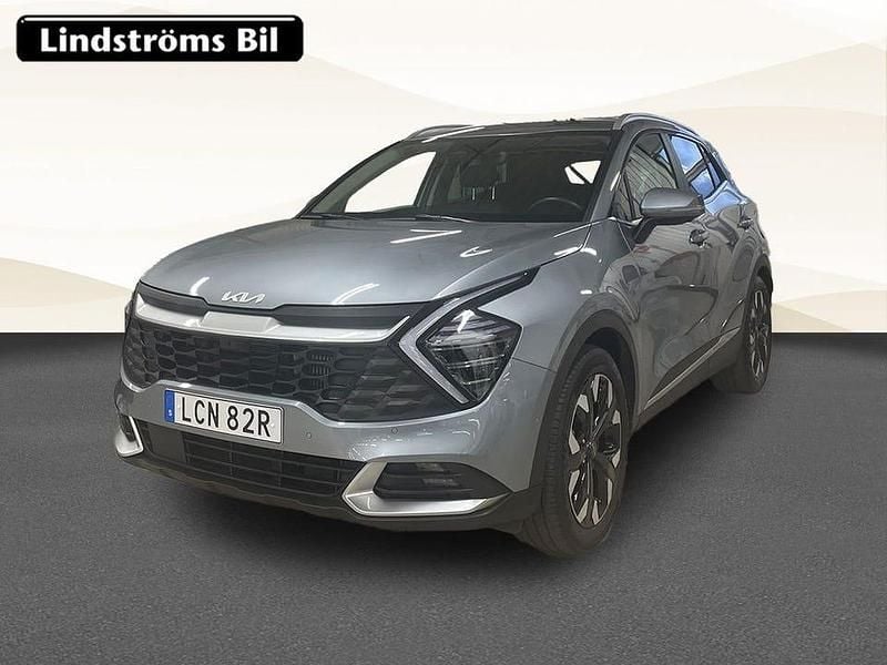 Grå Begagnad 2022 Kia Sportage SUV | 359 900 kr (Marknadspris) - Bild 1/3