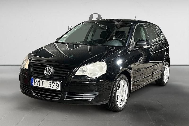Svart Begagnad 2006 VW Polo Comfortline Halvkombi | 19 900 kr (Bra pris) - Bild 1/3