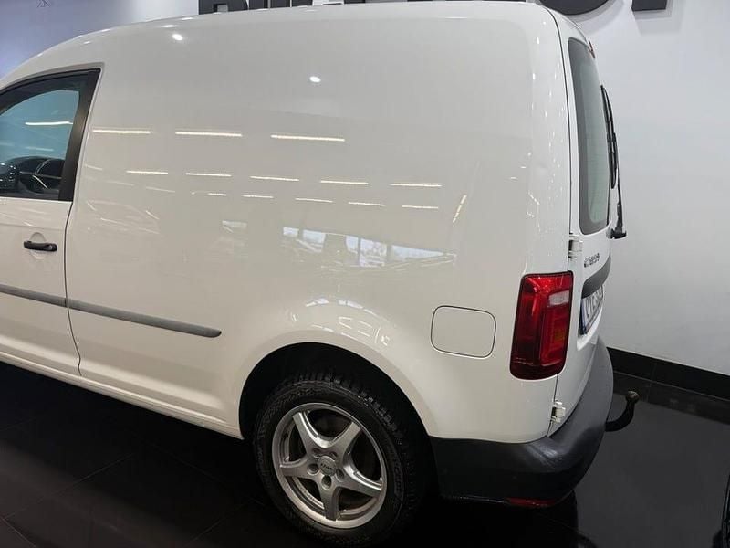 Begagnad VW Caddy 102 HK (75 kW) 2020 Vit Minibuss