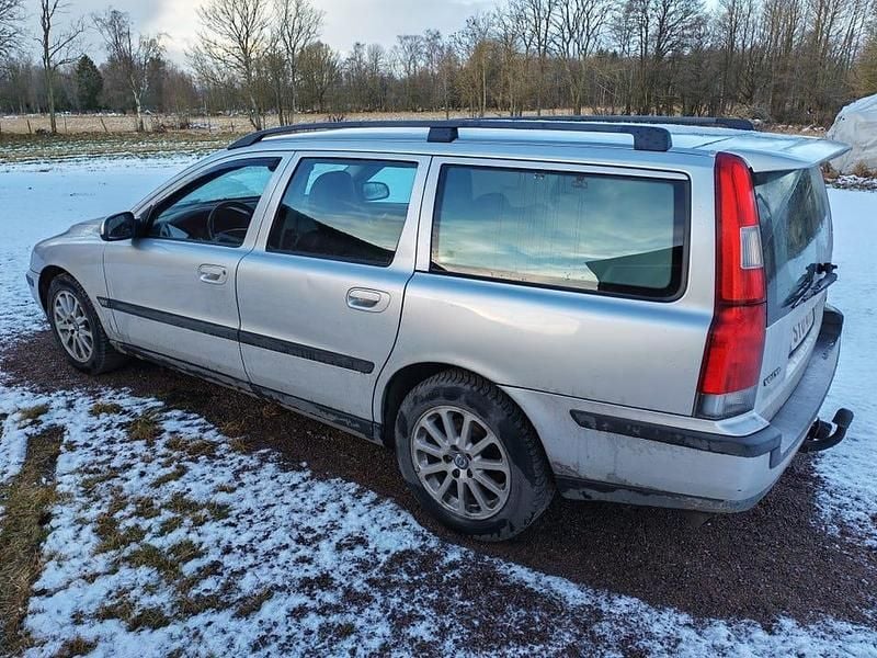 Begagnad 2002 Volvo V70 Kombi | 19 000 kr (Marknadspris) - Bild 1/1