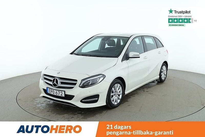 Vit Begagnad 2015 Mercedes B180 Minibuss | 157 000 kr (Marknadspris) - Bild 1/4