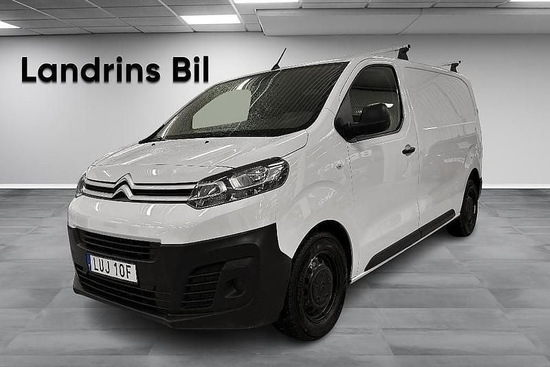 Vit Begagnad 2022 Citroën Jumpy Minibuss | 299 900 kr (Lite dyr) - Bild 1/4