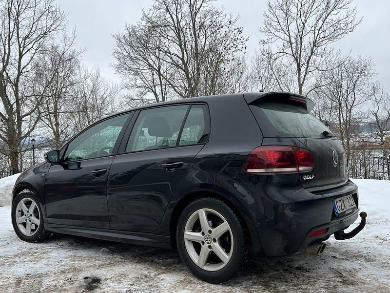 Begagnad VW Golf VII R-line 160 HK (117 kW) 2012