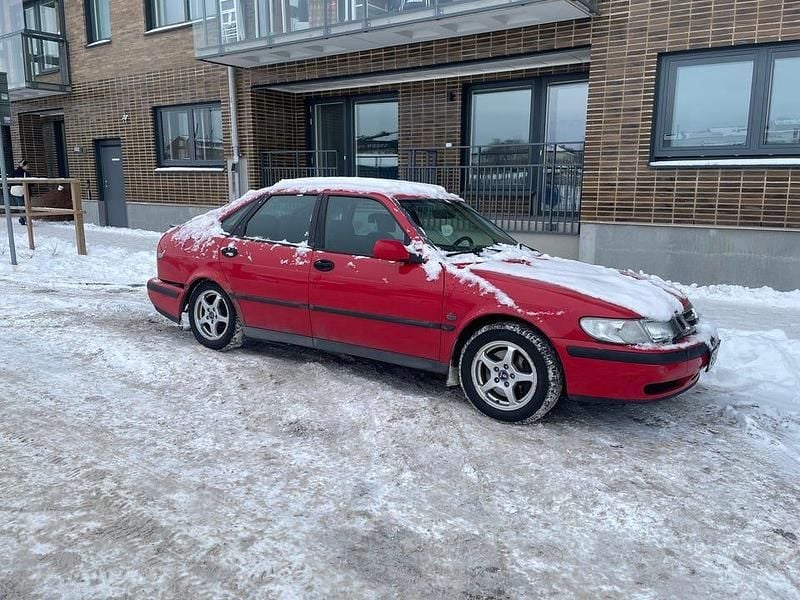 Begagnad 2002 Saab 9-3 | 5 000 kr - Bild 1/3
