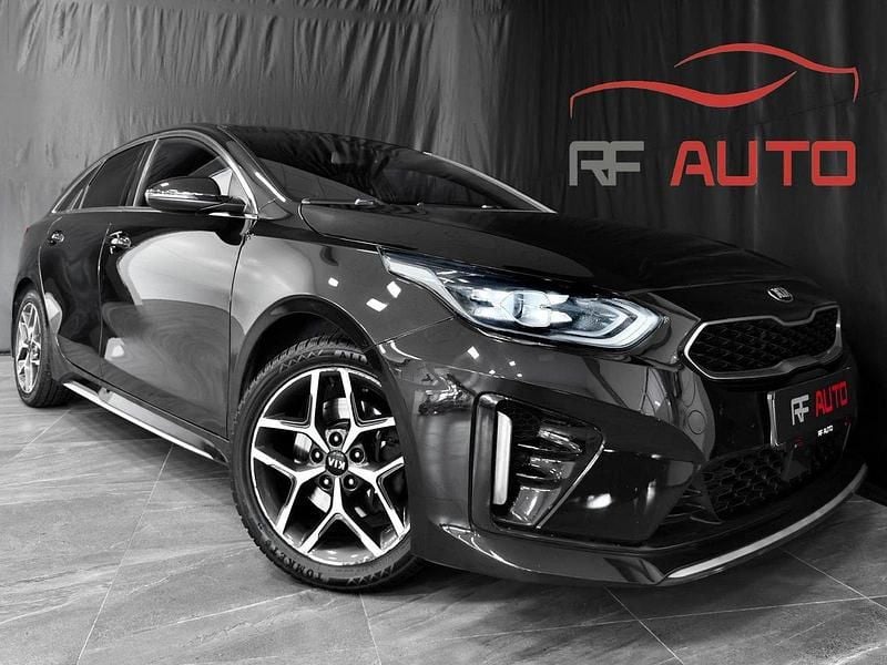Svart Begagnad 2019 Kia ProCeed GT-Line Halvkombi | 219 900 kr (Marknadspris) - Bild 1/4