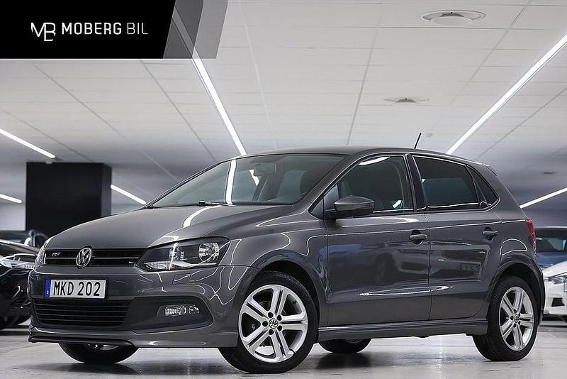 Mörkgrå Begagnad 2013 VW Polo R-line Halvkombi | 79 900 kr (Marknadspris) - Bild 1/2