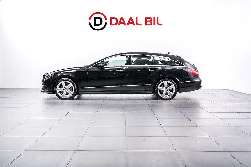 Svart Begagnad 2016 Mercedes CLS250 Kombi | 269 700 kr - Bild 1/4