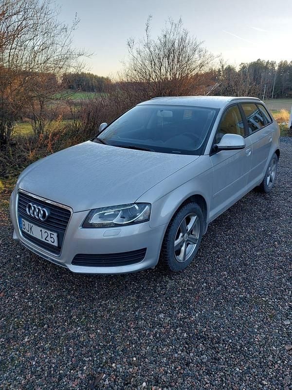 Begagnad 2010 Audi A3 | 76 000 kr (Marknadspris) - Bild 1/4