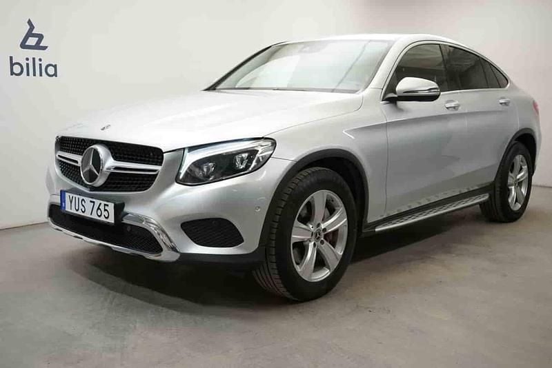 Silver Begagnad 2018 Mercedes GLC220 Sportkupé | 319 900 kr (Marknadspris) - Bild 1/1