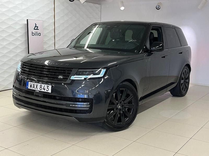 Grå Begagnad 2023 Land Rover Range Rover Autobiography SUV | 1 849 000 kr - Bild 1/4