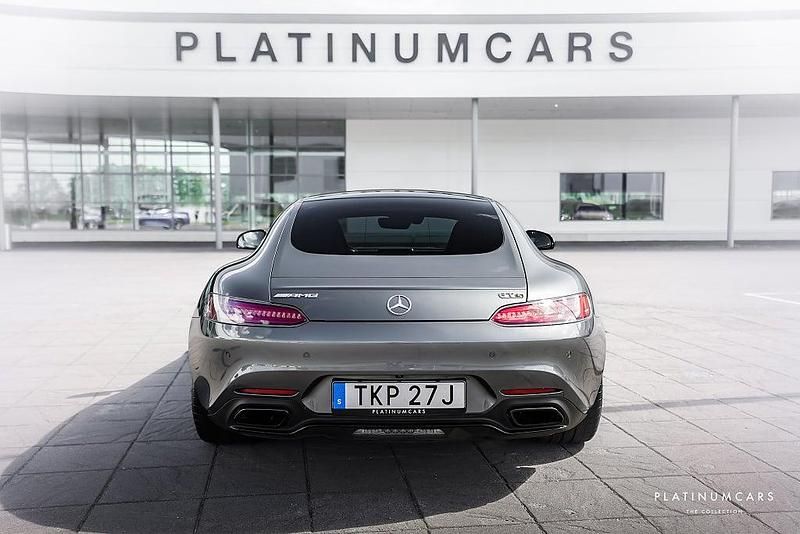 Begagnad Mercedes AMG GT S AMG 510 HK (375 kW) 2016 Grå (selenite grå metallic) Sportkupé