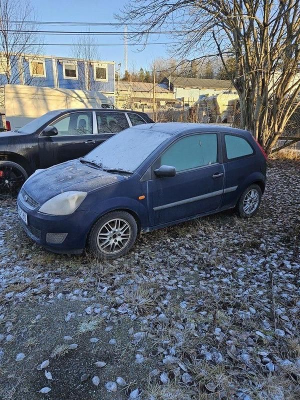 Begagnad 2008 Ford Fiesta Halvkombi | 4 500 kr (Superpris) - Bild 1/4