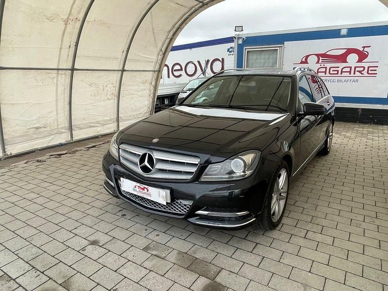Svart Begagnad 2013 Mercedes C250 Avantgarde Kombi | 104 900 kr - Bild 1/4
