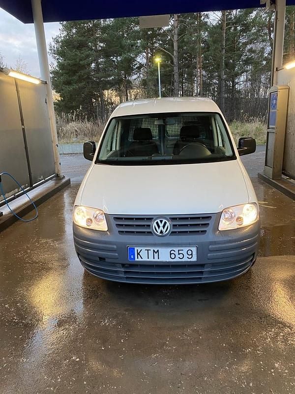 Begagnad 2010 VW Caddy Minibuss | 37 500 kr (Bra pris) - Bild 1/4