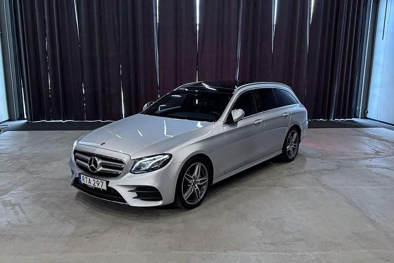 Silver Begagnad 2018 Mercedes E220 AMG Kombi | 339 900 kr (Marknadspris) - Bild 1/4