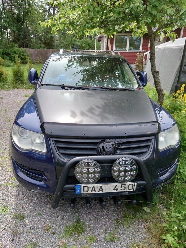 Blå Begagnad 2009 VW Touareg SUV | 35 000 kr - Bild 1/4